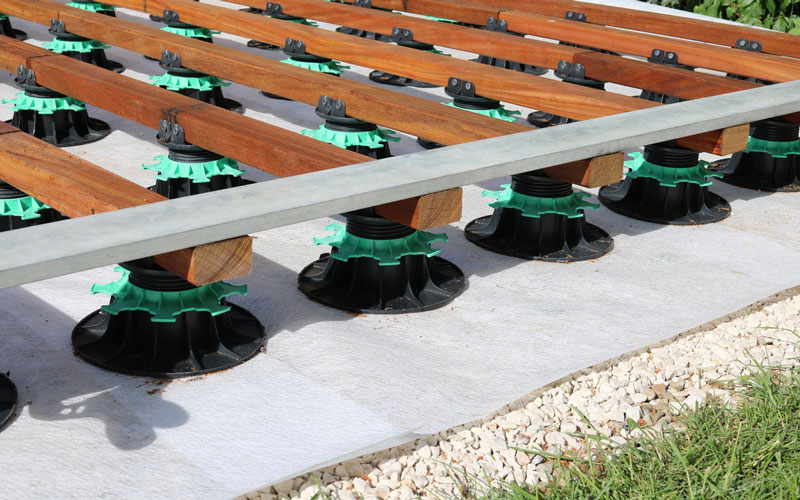 کف کاذب پشت بام با کیفیت و مرغوب به همراه معرفی بهترین نوع کف کاذب پشت بام و تجهیزات نصب با مشاوره رایگان و سفارش آنلاین کف کاذب پشت بام کف کاذب برای پشت بام سقف کاذب به انگلیسی - تأثیرات محیطی و اقتصادی کف کاذب پشت بام در جوامع شهری