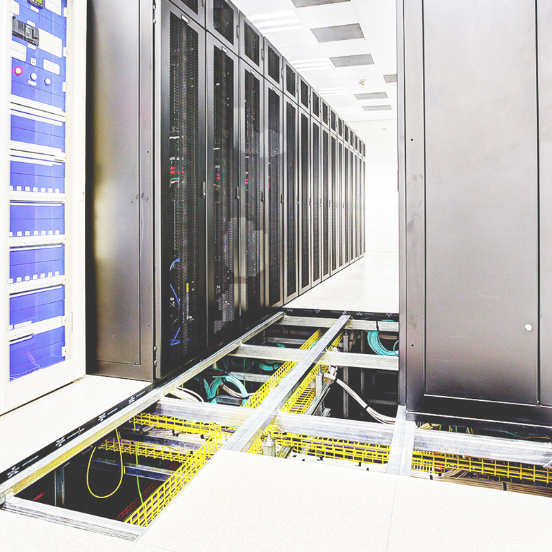 کف کاذب اتاق سرور و معرفی بهترین انواع آن و بررسی قیمت و معرفی روش های خرید کف کاذب اتاق سرور از آروست با مشاوره رایگان و سفارش آنلاین کف کاذب اتاق سرور قیمت کف کاذب اتاق سرور استاندارد کف کاذب اتاق سرور نصب کف کاذب اتاق سرور کف کاذب اتاق برق استرینگر کف کاذب مسکونی انواع کف کاذب - نقش کف‌های کاذب در مدیریت تهویه و کابل‌کشی اتاق سرور