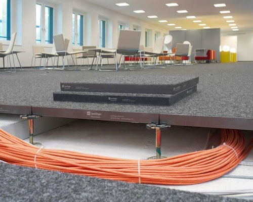 کف کاذب و معرفی بهترین کف های کاذب با لیست قیمت و خرید کف کاذب و بررسی هزینه نصب انواع کف کاذب در آروست با مشاوره رایگان و سفارش آنلاین - بهبود مدیریت کابلها و تجهیزات