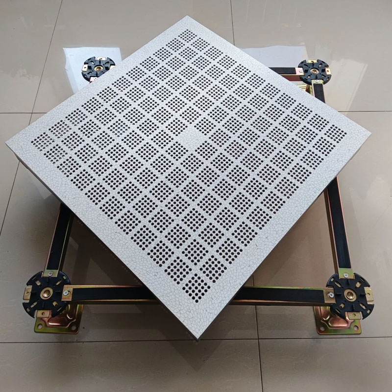 انواع کف کاذب و معرفی انواع کف های کاذب فلزی و آلومینیومی و لیست قیمت انواع کف کاذب با هزینه نصب در آروست با مشاوره رایگان و سفارش آنلاین انواع کف کاذب اتاق سرور انواع کف کاذب ایران انواع نصب کف کاذب انواع کف های کاذب انواع پوشش های کف کاذب انواع کفپوش - ویژگی‌ها و موارد استفاده کف کاذب آلومینیومی